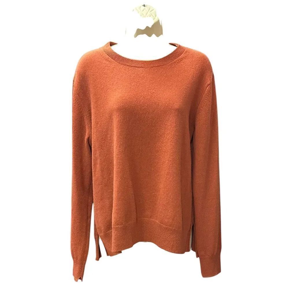 Vince 100% Cashmere Sweater in Spice NWOT Size Large
